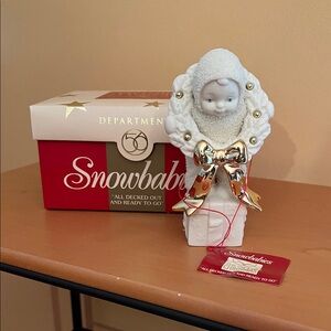 Department 56 Snwobabies “All Decked Out and Ready to Go”